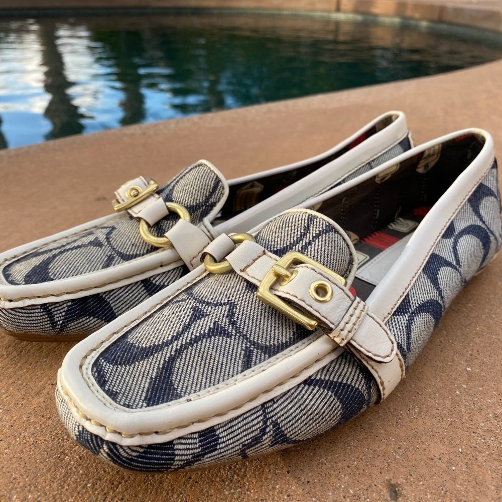 Vintage Blue Cream Coach Flats Gold Buckle Size 6